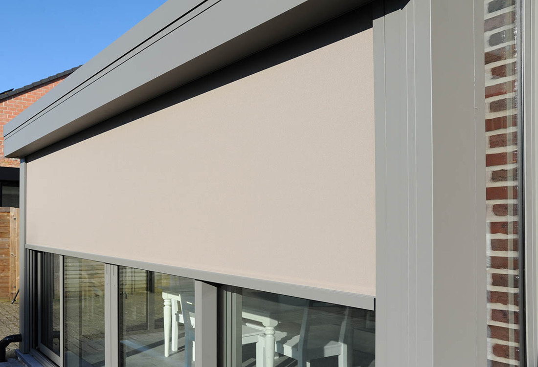 Veranda Agate met screens