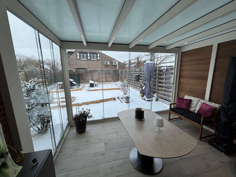Moderne terrasoverkapping Jade met opaal glas